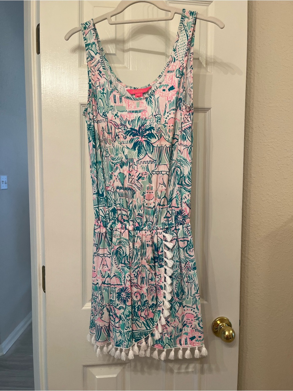 NWOT. Lilly Pulitzer Sleeveless Tropical Print Romper Dress in Teal & Pink XXS